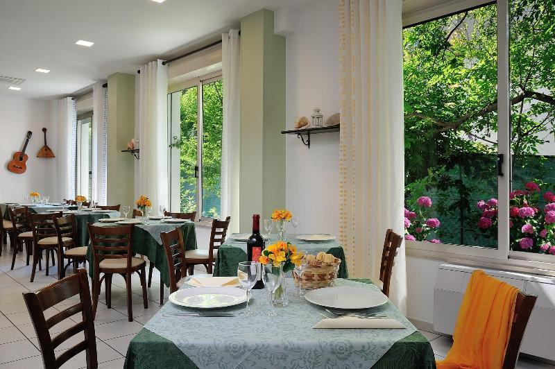 Hotel Suisse Milano Marittima Eksteriør bilde