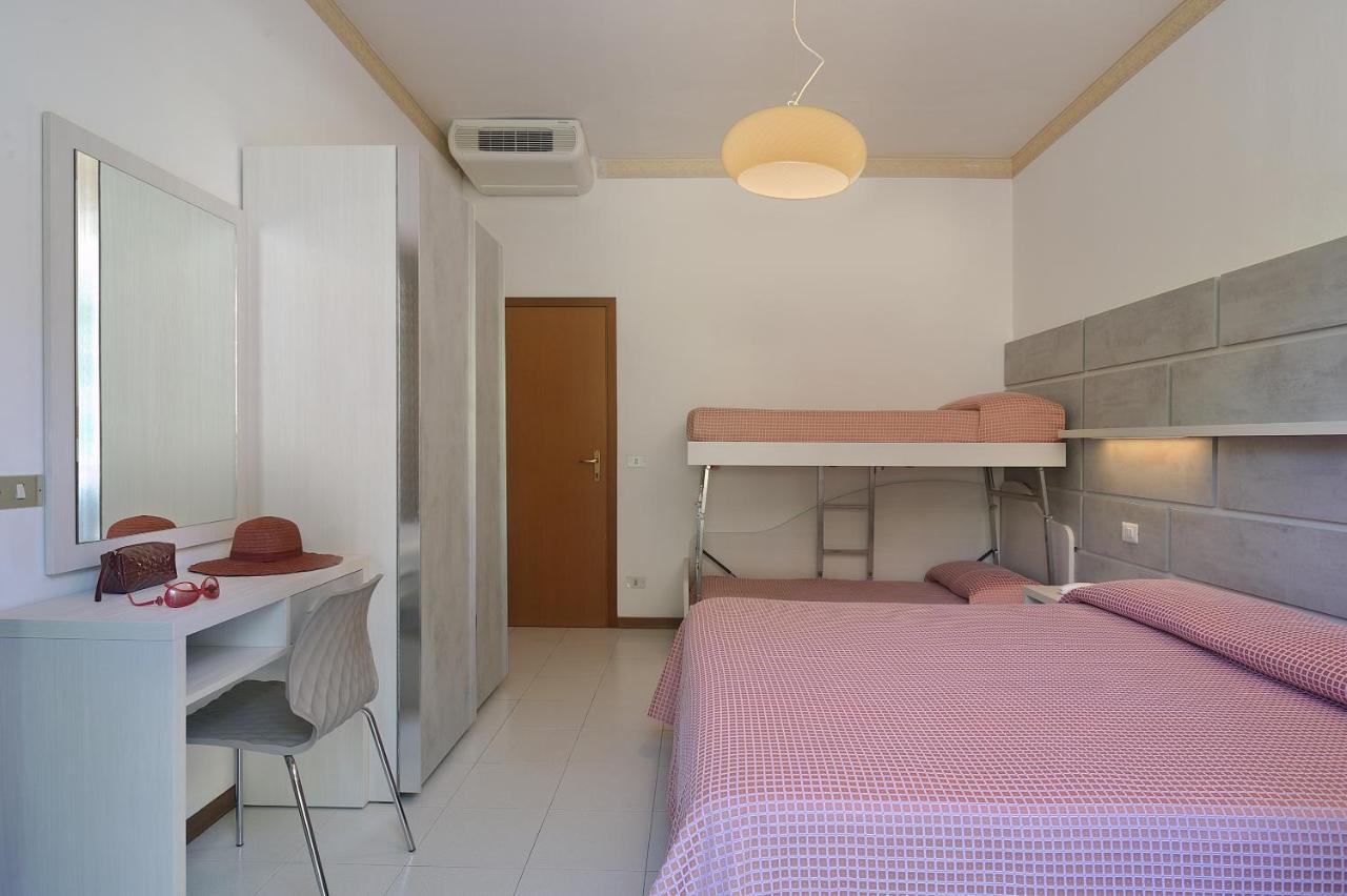 Hotel Suisse Milano Marittima Eksteriør bilde