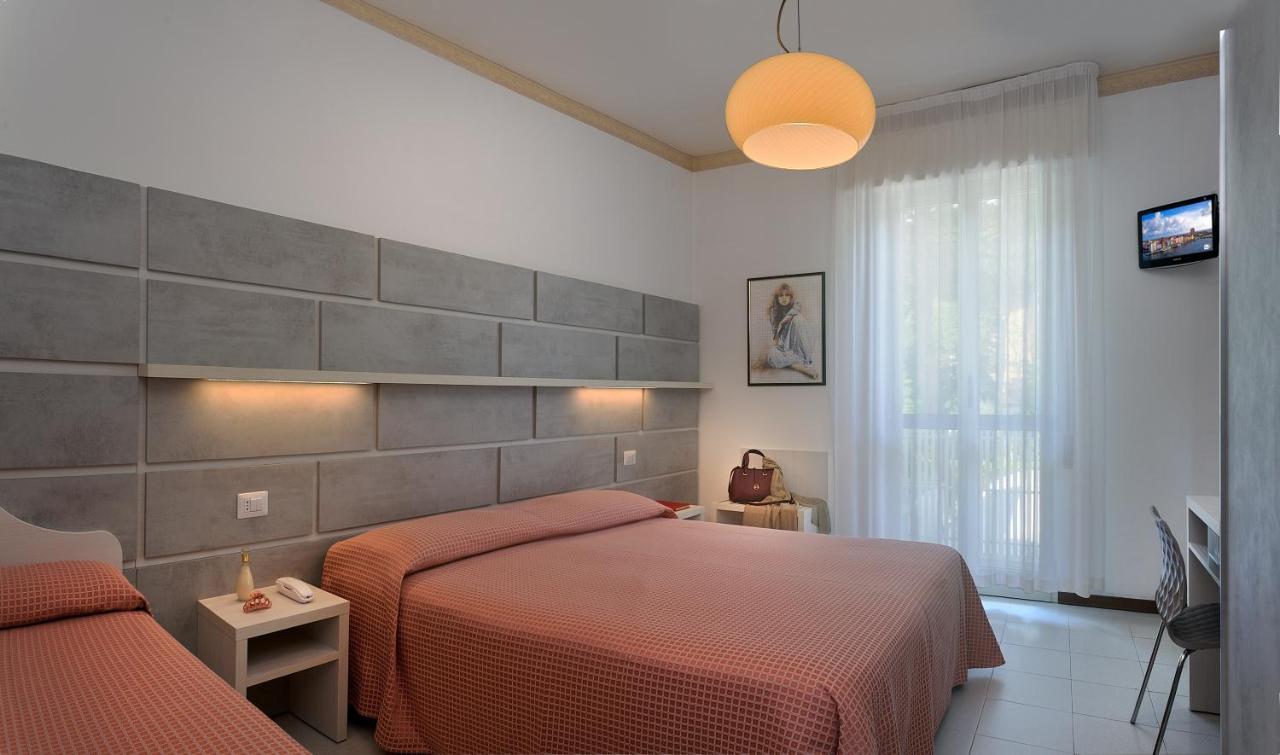 Hotel Suisse Milano Marittima Eksteriør bilde